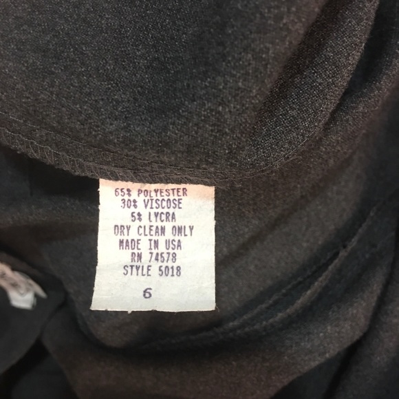 EUC Cache charcoal pants with removable belt - Picture 6 of 6